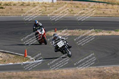 media/Apr-19-2025-AHRMA (Sat) [[3d98ca3309]]/Race/Group 8/Turn 4/